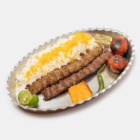 چلو کباب کوبیده (دو سیخ)