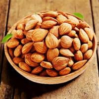 بادام آمریکایی خام 300 گرم