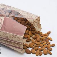 مغز بادام ایرانی خام ۱ کیلوگرم