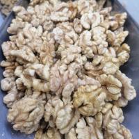 مغز گردو آذرشهر دست چین درجه یک