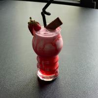 شیک توت فرنگی