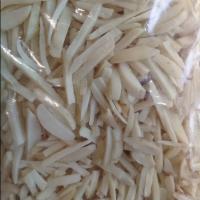 خلال بادام درجه یک