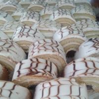 شیرینی رولت نارگیلی