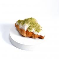 کروسان پسته