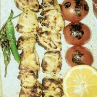 خوراک جوجه لاری پرسی