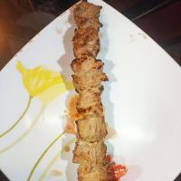 خوراک کباب چنجه (یک سیخ)