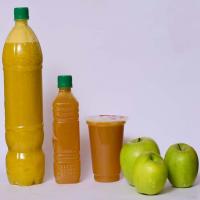آبمیوه طبیعی سیب