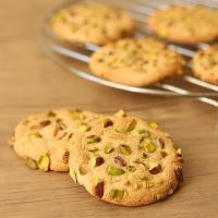 شیرینی قرابیه مخصوص تبریز