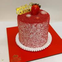 کیک وانیلی سایز دو