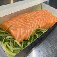 SALMON SASHIMI (15 pcs)