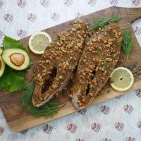 ماهی شیر با استخوان ترش (مخلوطی از رب انار و...)