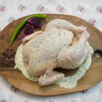 مرغ شکم پر با سس جنگلی