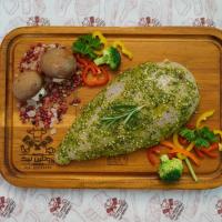 استیک سینه مرغ ایتالیایی( سبزیجات معطر و مغز تخمه و گردو)