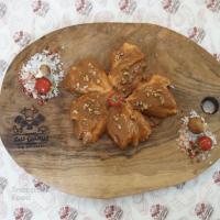 بوقلمون کبابی ترش (مخلوطی از رب انار و نارنج و تمره هندی و...)