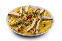 پاستا چیکن آلفردو