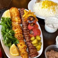 چلو کباب میکس مخصوص (وزیری)