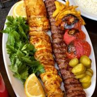 خوراک کباب میکس مخصوص (وزیری)