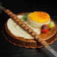 چلو کباب لقمه