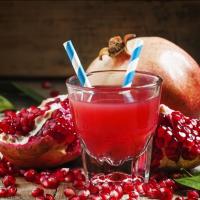 ترکیب آبمیوه آلبالو و انار