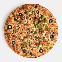 پیتزا گوشت و قارچ آمریکایی