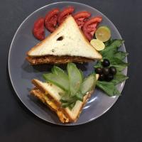 ساندویچ کلاب ژامبون مرغ