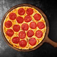 پیتزا پپرونی بدون پوره فلفل تند  (۳۲ سانتیمتری)