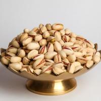 پسته احمد آقایی خام