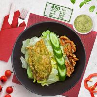 سالاد مرغ با سس پستو