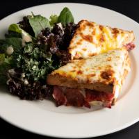 ساندویچ کروک موسیو