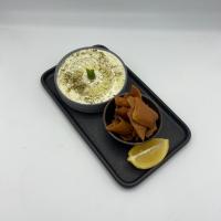 لبنه بالثوم