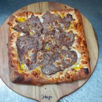 پیتزا سیر و استیک (پنجره ای)