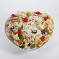 سالاد سزار با فیله گریل