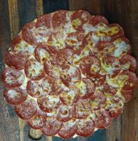 پیتزا پپرونی ایتالیایی 