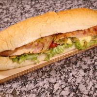 ساندویچ ژامبون مرغ تنوری