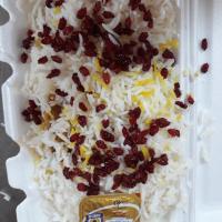 زرشک پلو با مرغ سس پز (ران)