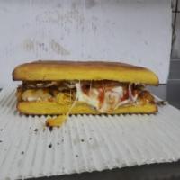 ساندویچ چیکن (نان مخصوص)