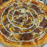 پیتزا نیم متری زبان