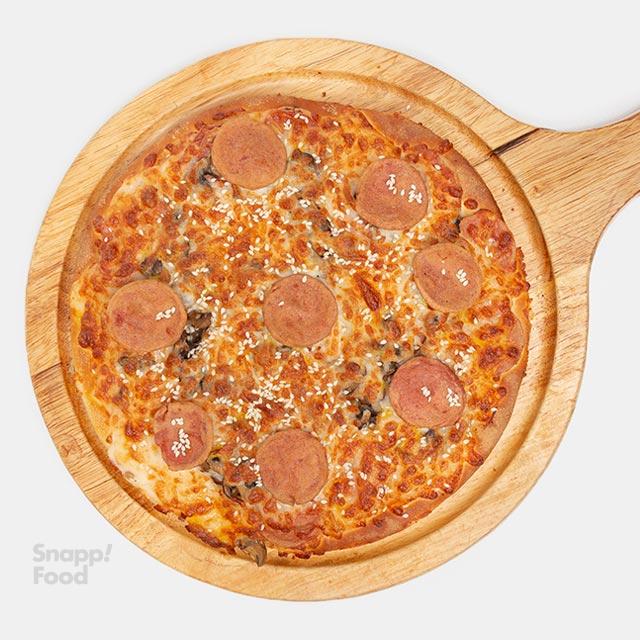پیتزا قارچ و سوسیس آمریکایی (یک نفره)