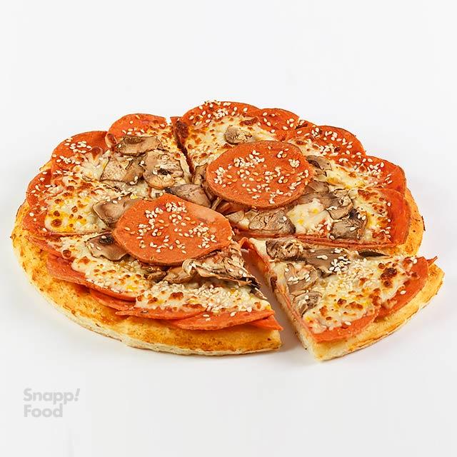 پیتزا پپرونی (تند) آمریکایی