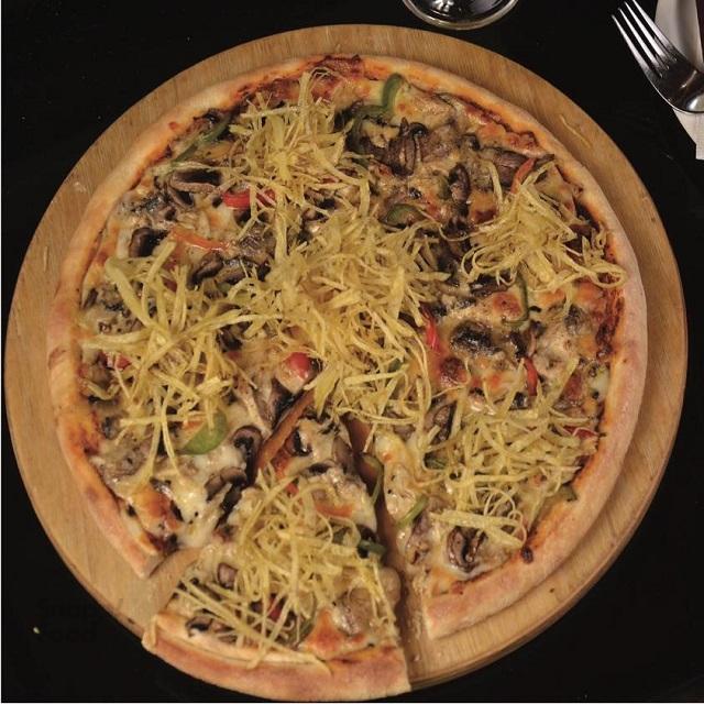 پیتزا بیف استراگانف