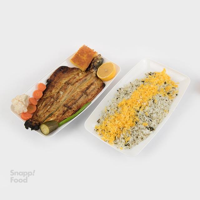 سبزی پلو با ماهی قزل آلا (کبابی)