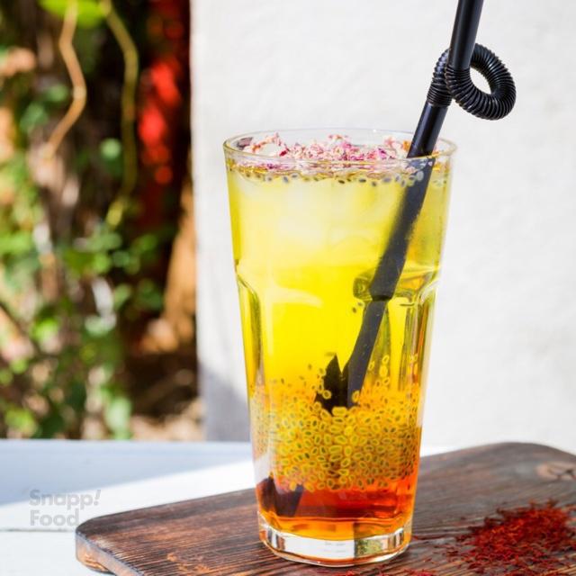 زعفران و تخم شربتی