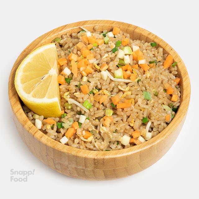 برنج سرخ شده با سبزیجات