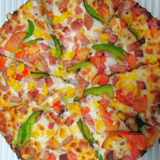 پیتزا مخصوص (یک نفره)