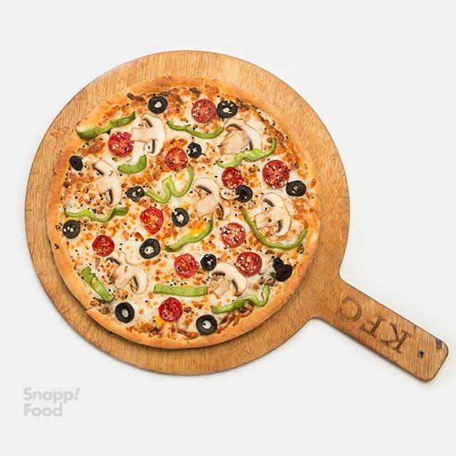 پیتزا پپرونی آمریکایی (متوسط)