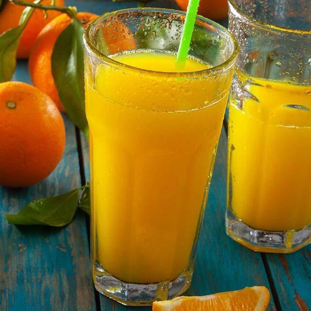 آب پرتقال بیرون بر