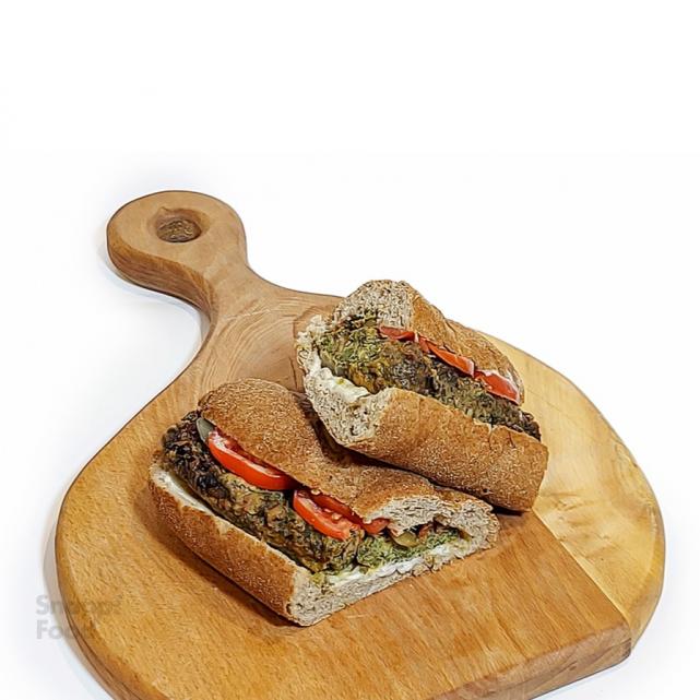ساندویچ کوکو سبزی