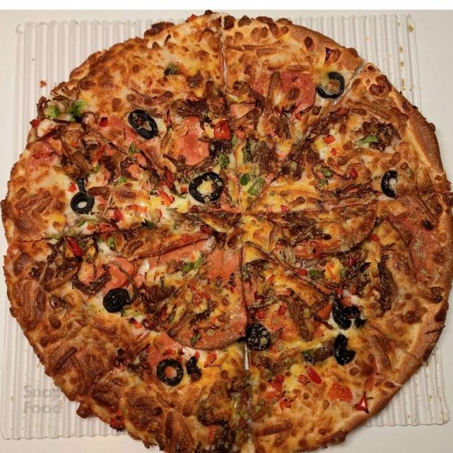 پیتزا لبنانی (آمریکایی)