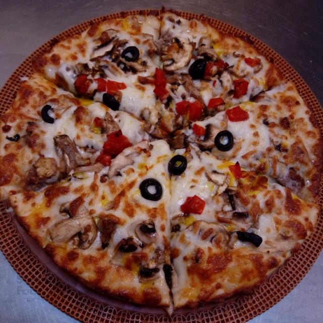 پیتزا بیف اسلایس آمریکایی