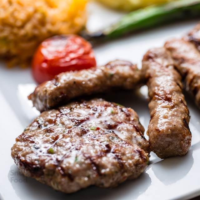 بشقاب کوفته میکس(Karışık Köfte)